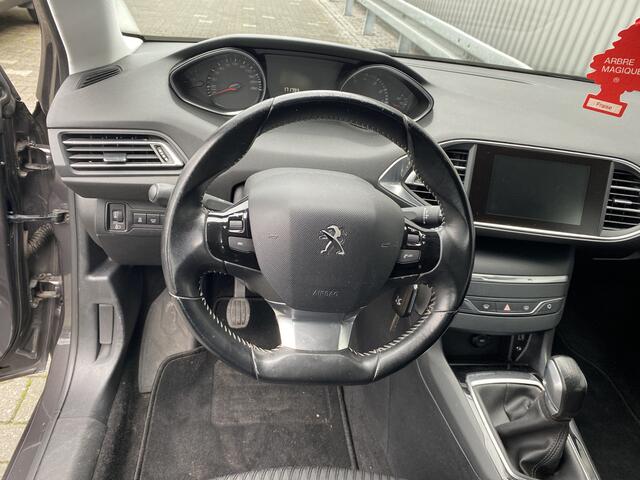 Peugeot 308 SW 1.2 PureTech Blue Lease Clima, Navi, CC, Bluetooth, Trekh, - Inruil Mogelijk -