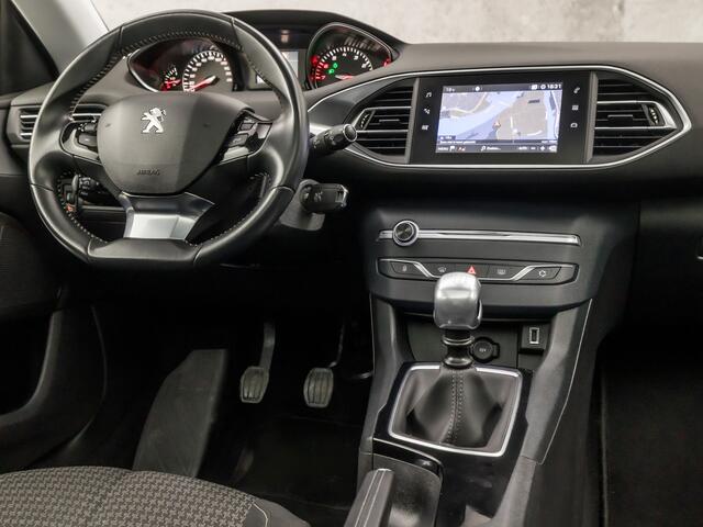 Peugeot 308 1.2 PureTech Executive Sport (APPLE CARPLAY, CLIMATE, PARKEERSENSOREN, GETINT GLAS, CRUISE, BLUETOOTH, NIEUWE APK, NIEUWSTAAT)
