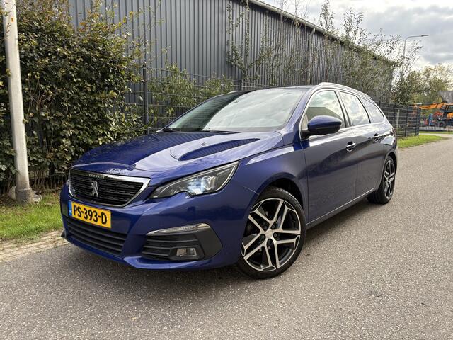 Peugeot 308 SW 1.2 PureTech Blue Lease Premium / AUTOMAAT / PANORAMADAK / NAVI / CRUISE