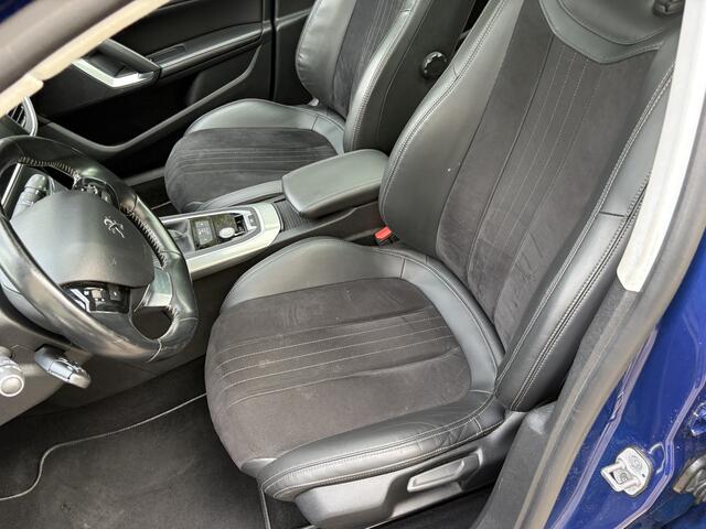 Peugeot 308 SW 1.2 PureTech Blue Lease Premium / AUTOMAAT / PANORAMADAK / NAVI / CRUISE