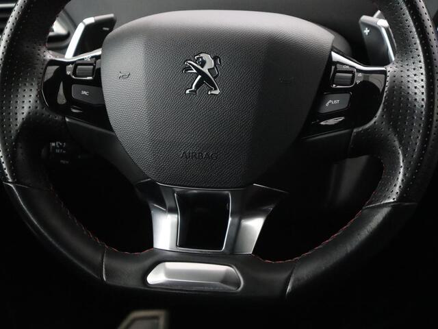 Peugeot 308 1.2 PureTech GT-line | Panoramadak | Trekhaak | DENON HiFi | Camera | Carplay | Keyless | Full LED | Navigatie | Park Assist | Climate control | Cruise control
