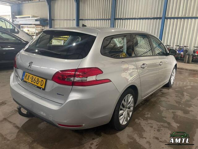 Peugeot 308 SW - 1.2 PureTech Blue Lease