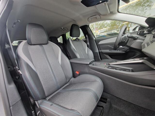 Peugeot 308 SW 1.2T 130pk Automaat Allure | Airco & Cruise Control | Navigatie | Achteruit Rijd Camera | AppleCarplay/Android Auto |