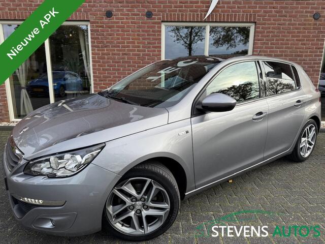 Peugeot 308 1.2 PureTech 131 PK Style NIEUWE APK / PANO / TREKHAAK / CLIMA /