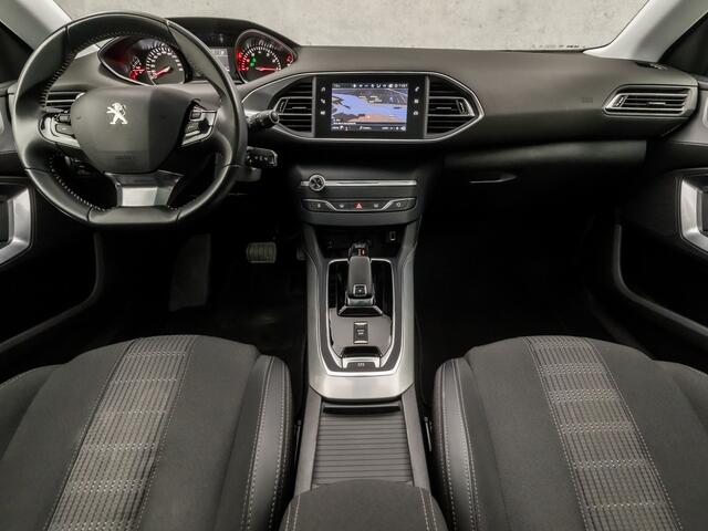 Peugeot 308 SW 1.2 PureTech Premium Sport Automaat (PANORAMADAK, APPLE CARPLAY, GROOT NAVI, 360 CAMERA, SPORTSTOELEN, TREKHAAK, ADAPTIVE CRUISE, GETINT GLAS, NIEUWE APK, NIEUWSTAAT)