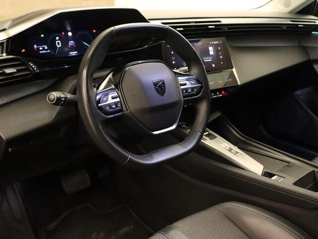 Peugeot 308 1.2 PureTech Allure Pack Business - ORIGINEEL NEDERLANDSE AUTO - 17 INCH LICHT METALEN VELGEN MET MICHELIN CROSS CLIMATE BANDEN - PARKEERSENSOREN VOOR/ ACHTER - CAMERA -NAVIGATIE - DODEHOEK DETECTIE