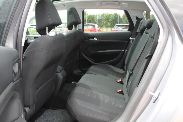 Peugeot 308 SW 1.6 BlueHDI Blue Lease Executive / Panoramadak / Navigatie / Parkeerhulp V+A / 16'' / DAB / Cruise Control