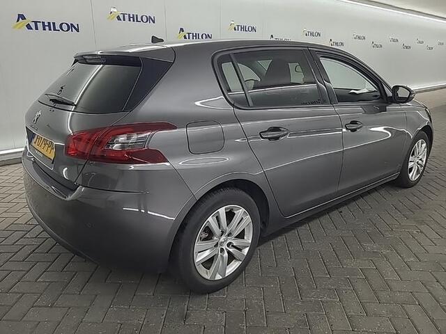 Peugeot 308 1.2 PureTech Executive | Panorama | Navi | Camera |