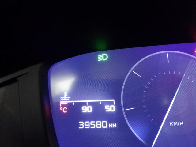 Peugeot 408 130pk Allure Pack 130 EAT8 Automaat|Navigatie|Camera