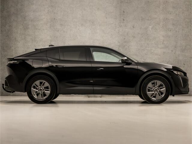 Peugeot 408 1.2 PureTech Allure Sport Automaat 131Pk (APPLE CARPLAY, GROOT NAVI, TREKHAAK, LEDER, 360 CAMERA, SPORTSTOELEN, KEYLESS, GETINT GLAS, SFEERVERLICHTING, NIEUWSTAAT)