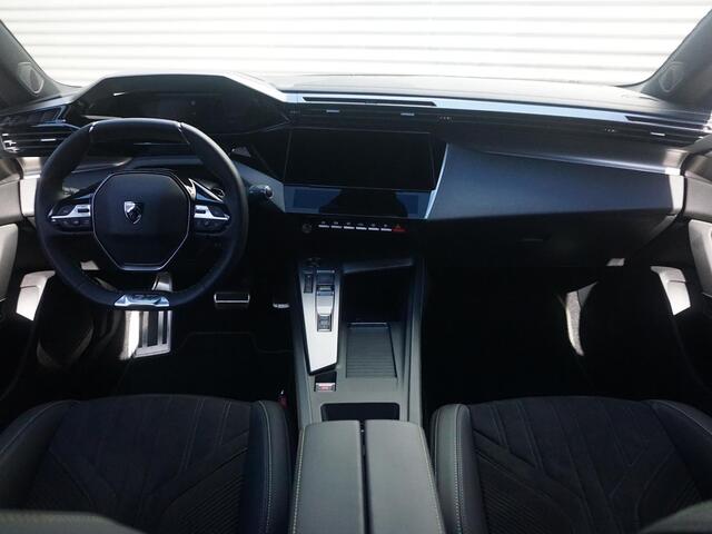 Peugeot 408 1.6 HYbrid 225 EAT8 GT