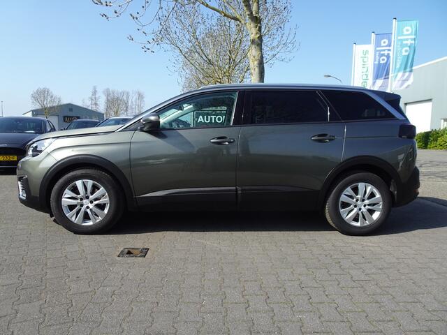 Peugeot 5008 1.2 PureTech Executive 7-Pers