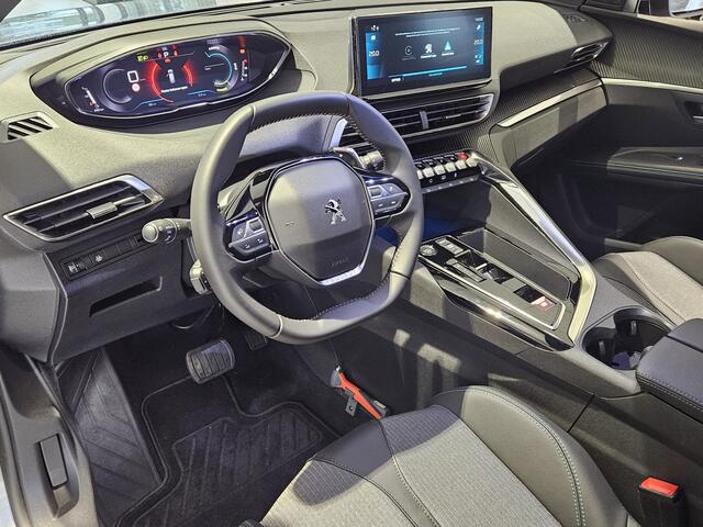 Peugeot 5008 1.2 Hybrid 136pk Allure Pack Business | Automaat | Trekhaak | Navigatie | Camera | 7-Zits |