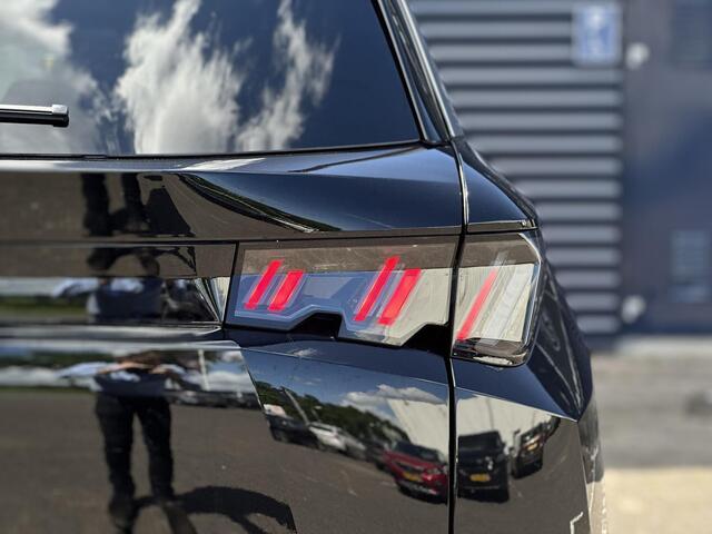 Peugeot 5008 1.2 Hybrid 145 Allure | 360 Parkeercamera/-sensoren | Adaptieve Cruise Control | Navigatie | Draadloze telefoonlader | Climate Control | Stuurverwarming | Draadloze Apple Carplay/Android Auto | Full LED | LM velgen |