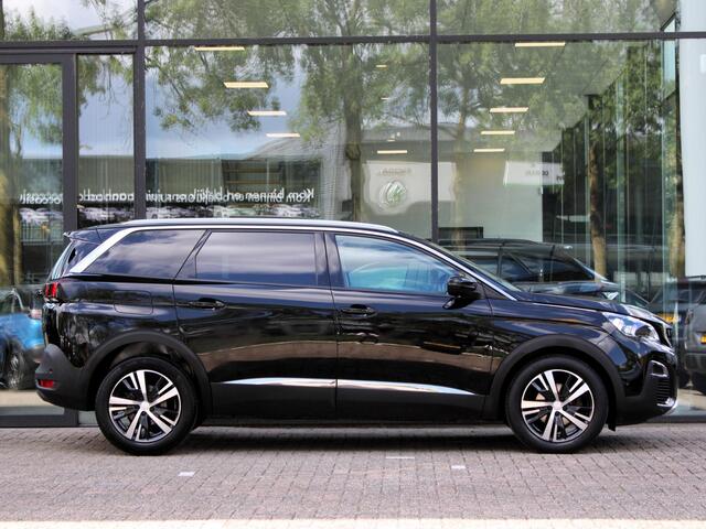 Peugeot 5008 1.2 PureTech Allure Automaat | Navi / Panoramadak / Camera