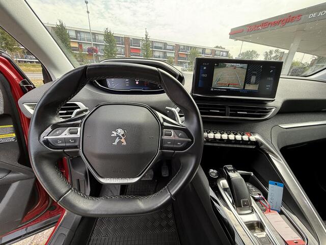 Peugeot 5008 1.2 PureTech Allure Pack Business Navi/Camera/Dode Hoekbewaking/Trekhaak/GEEN AFLEVERKOSTEN
