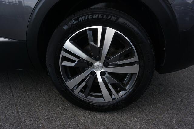 Peugeot 5008 1.2 PURETECH ALLURE LUXE 7P 7STOELEN AUTOMAAT CAMERA 18INCH ANDROID-APPLECARPLAY NAVI FULL LED PDC V+A KEYLESS CLIMA ADAPTIEVE CRUISE ENZ...