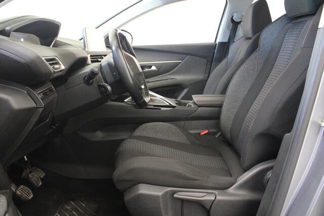 Peugeot 5008 1.2 PureTech Blue Lease Executive |Navi|Carplay|