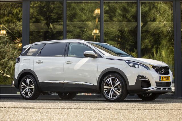 Peugeot 5008 1.2 PureTech Crossway