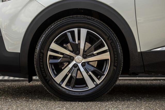 Peugeot 5008 1.2 PureTech Crossway