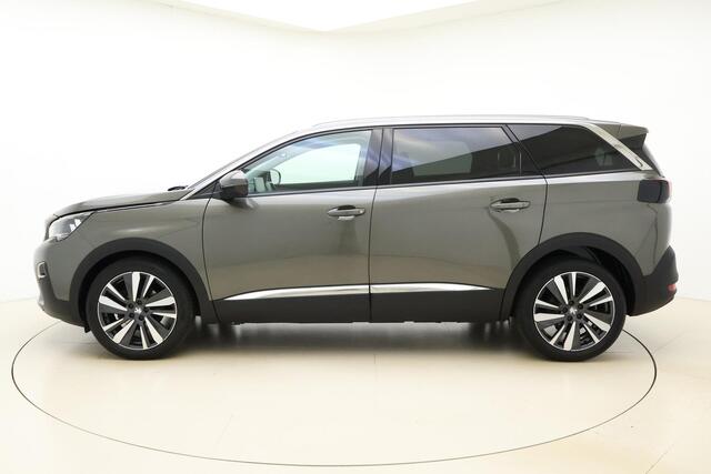 Peugeot 5008 1.2 PureTech Blue Lease Premium | 7-persoons | Keyless Entry & Start | Afneembare trekhaak | Elektrische achterklep | 19'' LM Velgen | Camera | Navigatie | Climate Control