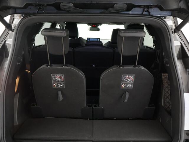 Peugeot 5008 1.2 HYBRID 145 PK AUT. 7-PERS. ALLURE + ADAPTIVE CRUISE | 18 INCH | CAMERA | DIGITALE COCKPIT | APPLE CARPLAY