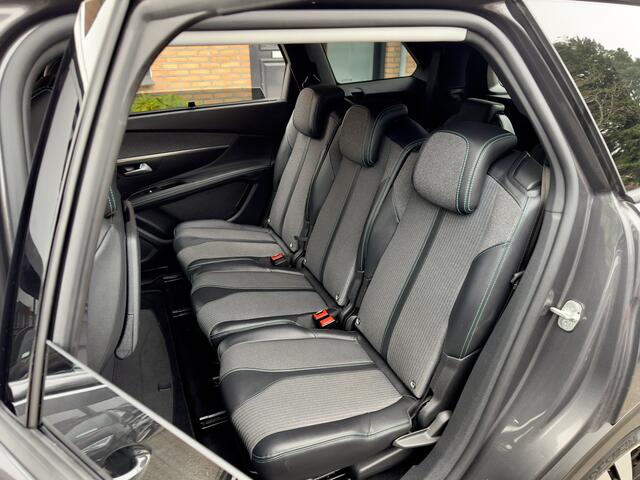 Peugeot 5008 1.2 ACTIE! BETAAL NU 12450 50/50 GRATIS 2JR RENTEVRIJ FINANCIEREN