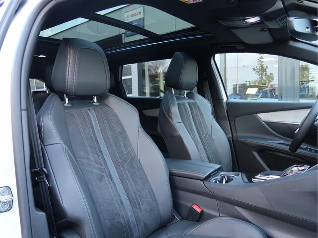 Peugeot 5008 1.6 GT 7 Pers. | Panorama | 360 Camera | Adapt Cruise | Massage |