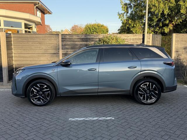 Peugeot 5008 GT 1.2 Hybrid 136PK e-DCS6 Automaat Navigatie, Achteruitrijcamera, Keyless, Elektrische Kofferklep, Stoelverwarming, Stuurwielverwarming