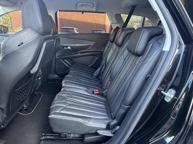 Peugeot 5008 1.2 PureTech Allure // 7 PERSOONS!! // NAVI // CAMERA // CLIMA // CRUISE // LEDER // DODENHOEK SENSOR //