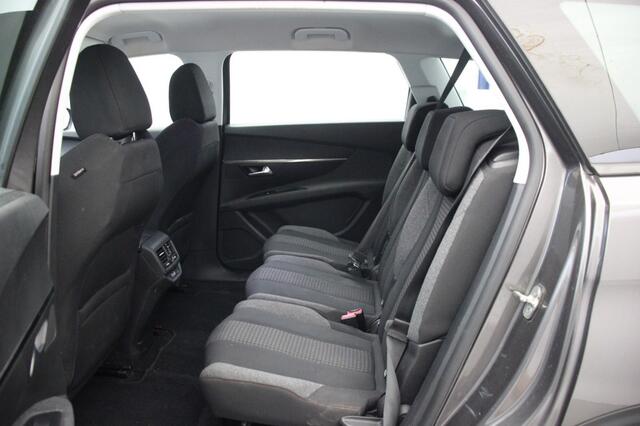 Peugeot 5008 1.2 PureTech Executive 7 Persoons - Carplay, Cruise, Digitaal Cockpit