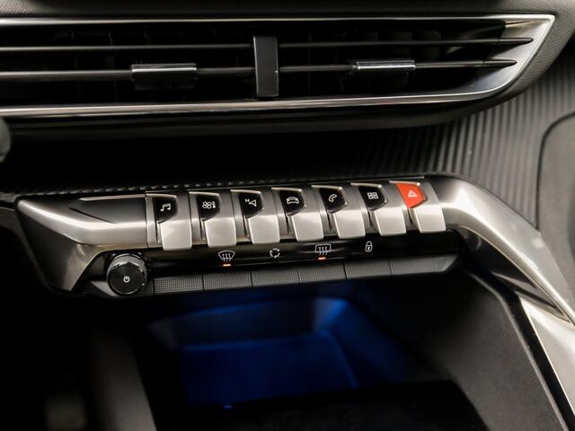 Peugeot 5008 1.2 PureTech Sport 7 Persoons (FACELIFT, APPLE CARPLAY, GROOT NAVI, 360 CAMERA, SPORTSTOELEN, KEYLESS, LED KOPLAMPEN, LM VELGEN, TREKHAAK, NIEUWSTAAT)