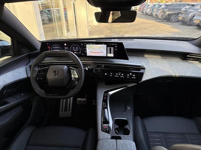 Peugeot 5008 1.2 Hybrid 145 GT | Stoel- & stuurverwarming | Achteruitrijcamera | Elektr. achterklep | Navigatie | Keyless Entry | Adaptieve Cruise Control