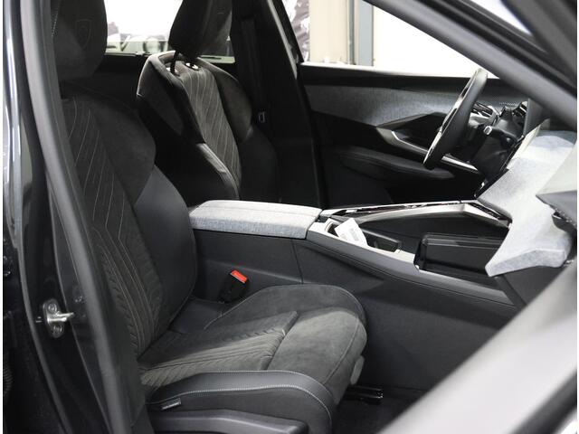 Peugeot 5008 e-5008 GT Avantage 73 kWh | 360 Camera | Alcantara Bekleding | Stoelverwarming | Adaptive CruiseControl met Stop & Go | AppleCarPlay/AndroidAuto | Navigatie | ClimateControl |