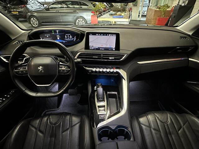 Peugeot 5008 1.2 PureTech Allure Avantage 7 PERSOONS PANORAMADAK VOL LEDER AFN. TREKHAAK STOELVERWARMING CRUISE CONTROL NAVIGATIE 3010