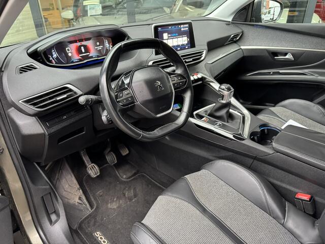 Peugeot 5008 1.2 PureTech Blue Lease Premium*Navigatie* 7pers* EXPORT/EX BPM*