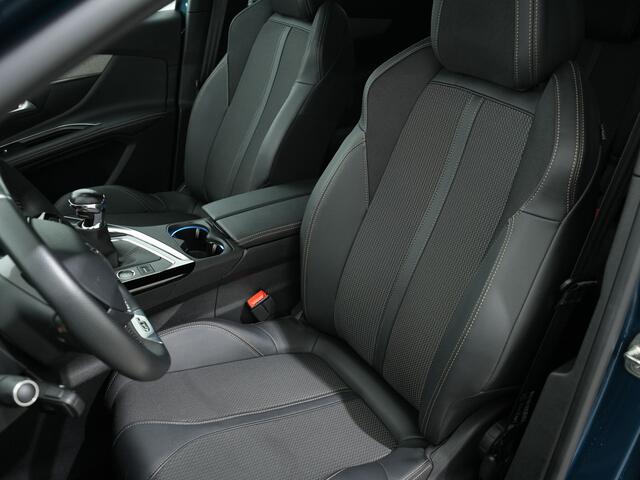 Peugeot 5008 1.2 PURETECH 130PK GT 7P. | Camera | Carplay | Handgeschakeld