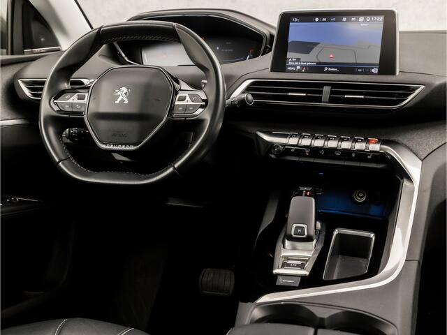 Peugeot 5008 1.2 PureTech Sport 7 Persoons Automaat (PANORAMADAK, APPLE CARPLAY, MEMORY SEATS, LEDER, FOCAL AUDIO, STOELVERWARMING, ADAPTIVE CRUISE, GETINT GLAS, KEYLESS, NIEUWSTAAT)