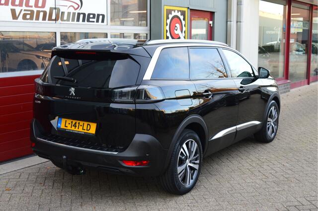 Peugeot 5008 1.2 PureTech Blue Lease Allure O.a: Afn. Haak, PDC, Camera, Stoelverw, Carplay, Etc. All-in prijs!