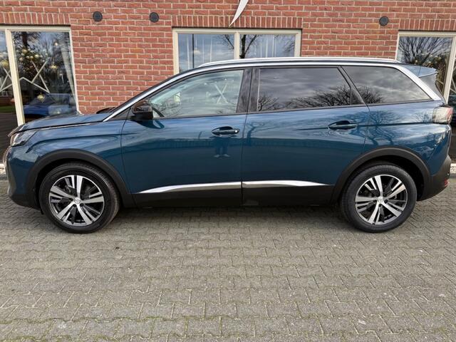 Peugeot 5008 1.2 PT Allure 7P.Bns NIEUWE APK / TREKHAAK / CAMERA / FULL.LED /