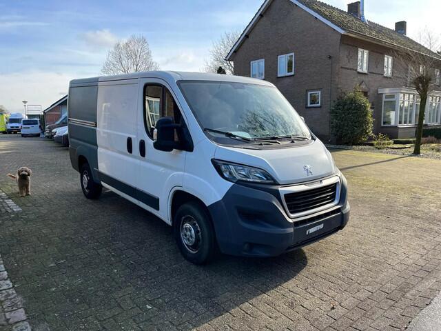 Peugeot BOXER 330 2.0 BlueHDI L2H1 Pro