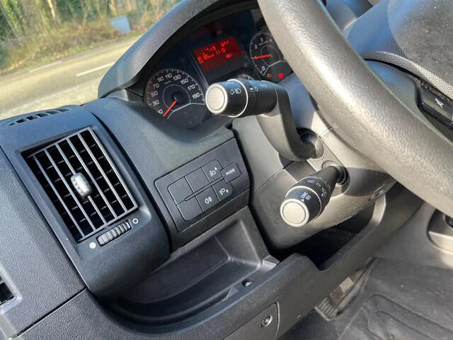 Peugeot BOXER 330 2.0 BlueHDI L2H1 Pro