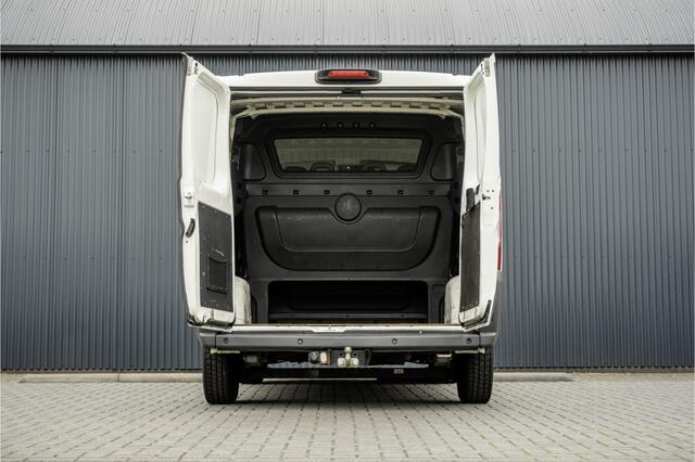 Peugeot BOXER **2.0 BlueHDI L1H1 | Euro 6 | 7-Persoons | nwe motor | Cruise | Airco | Camera | DC**