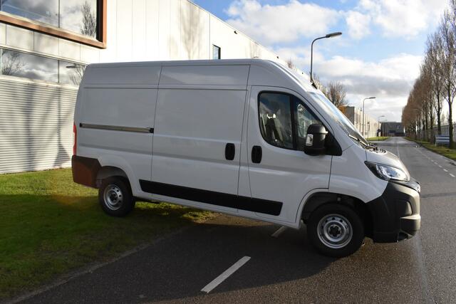 Peugeot BOXER 2.2 BlueHDi 140 S&S L2H2 3.3t Nieuwe bussen zonder bpm L2H2/ achteruitrijcamera verzwaard verenpakket, pakket City plus