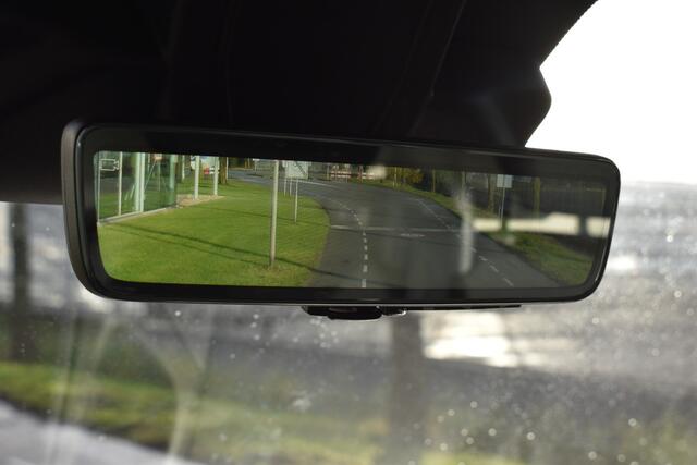 Peugeot BOXER 2.2 BlueHDi 140 S&S L2H2 3.3t Nieuwe bussen zonder bpm L2H2/ achteruitrijcamera verzwaard verenpakket, pakket City plus