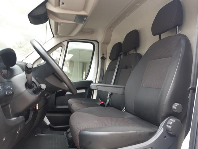 Peugeot BOXER 2.2 BlueHDI 140Pk L4H2 Airco Navi PDC Cruise control Achteruitrijcamera