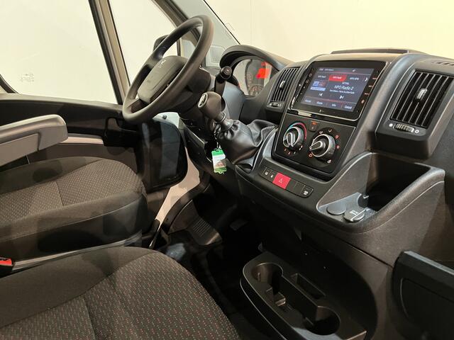 Peugeot BOXER 2.2 BlueHDi 120 PK L2H2 DC Dubbel Cabine / Euro 6 / Airco / CarPlay / Camera / Trekhaak / Cruise Control / 500 KM Z.G.A.N. !!