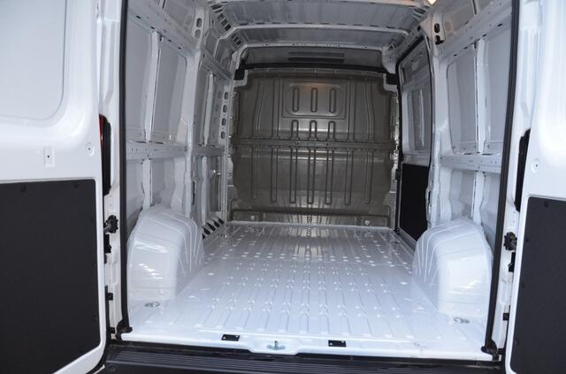 Peugeot BOXER 2.2 Blue HDI 140PK 3300 Apple carplay *NIEUW*