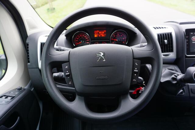 Peugeot BOXER 2.2 BlueHDi 140 L3H2 3.5t met BPM voordeel |Camera |Cruise |Navi |Airco |Carplay |Android auto |Bluetooth |EURO6 |3500 KG |Mooie camperbasis |Parkeersensoren
