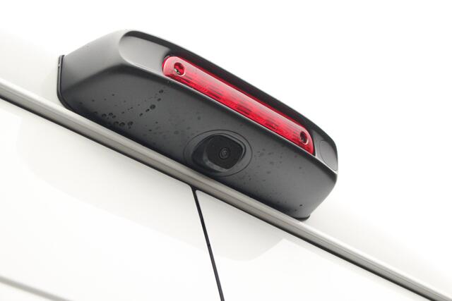 Peugeot BOXER 2.2BlueHDi 180pk S&S L3H2 3.5t | Automaat | Carplay/Android | Camera | Cruise | Lease 645,- p/m